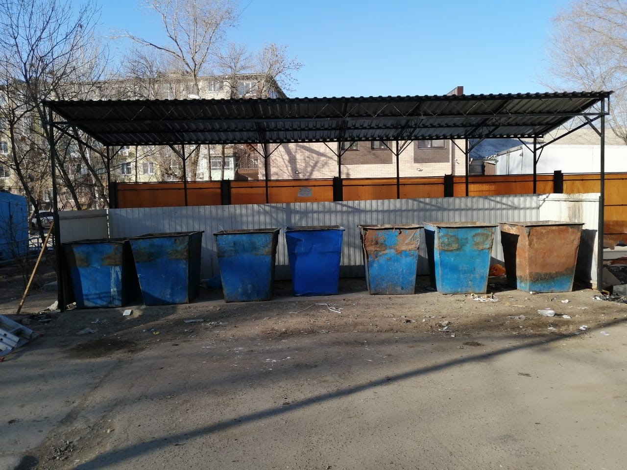 Модернизированна мусорная площадка на ул. Ботвина